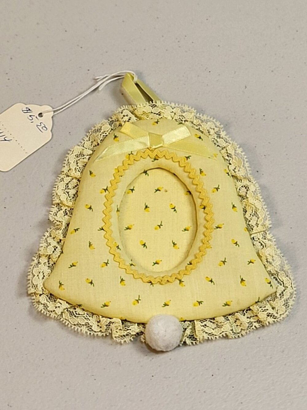 Vtg Artisan Photo Frame Cotton Fabric Padded Lace 6"x6" Yellow Bell New '70s USA